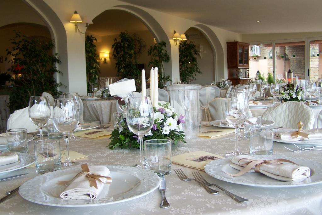Hotel Acquasanta Террачина Екстер'єр фото