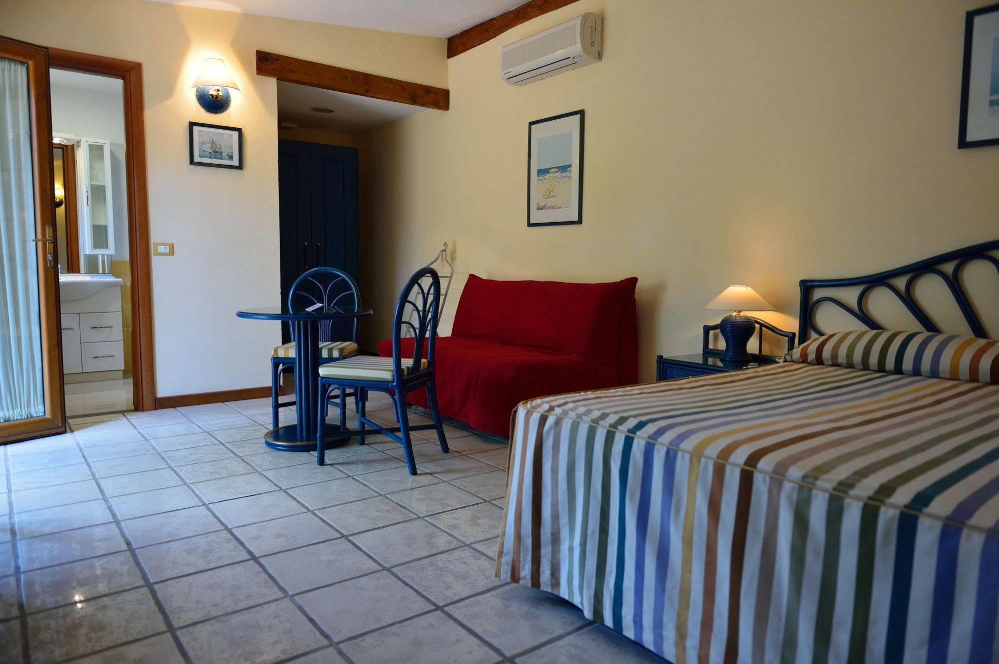 Hotel Acquasanta Террачина Екстер'єр фото